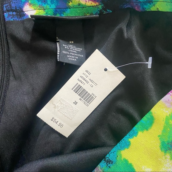 NWT Lane Bryant Watercolor Skirt Size 28 - Picture 2 of 4